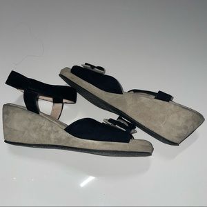 BEAUTIFUL FEEL HEELS